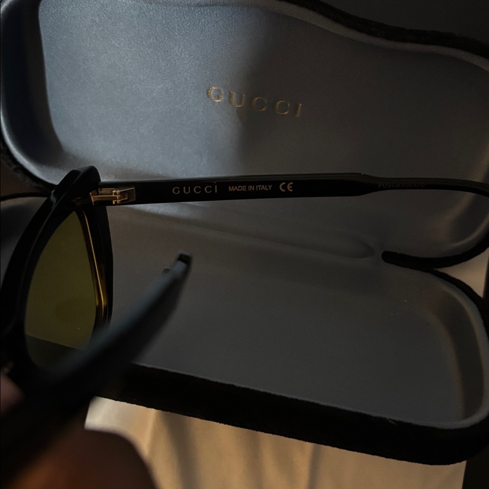 Gucci Black Cateye Sunglasses - Picture 4 of 5